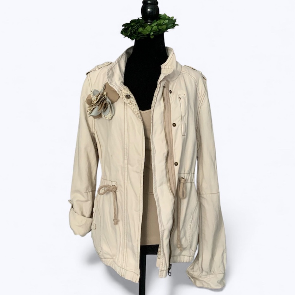 Anthropologie Daughters of the Liberation Tan Anorak Utility Jacket SZ 10 - Picture 4 of 15